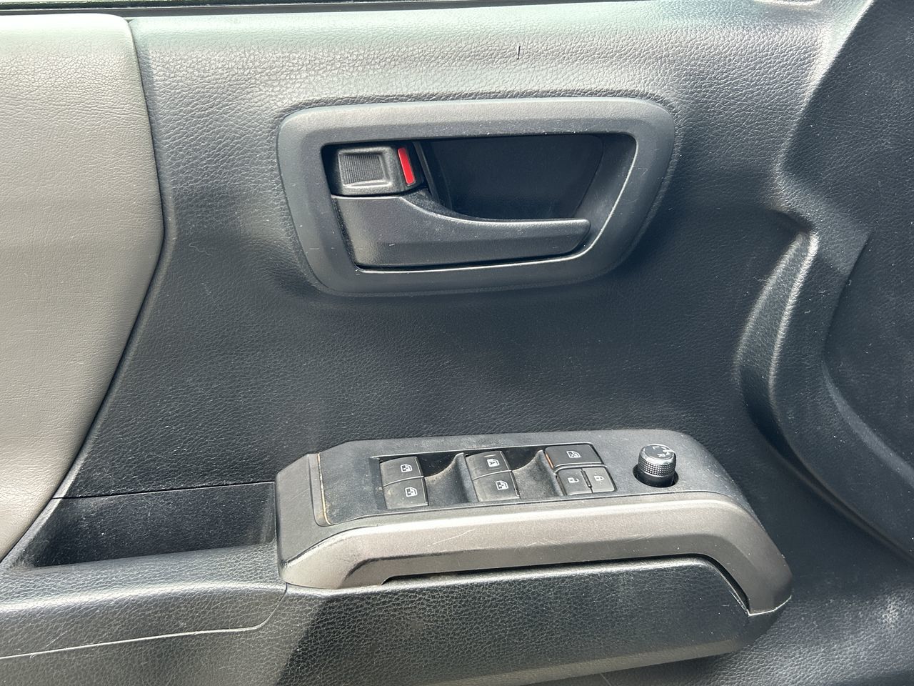 Toyota Tacoma  2016 à Vancouver, Colombie-Britannique