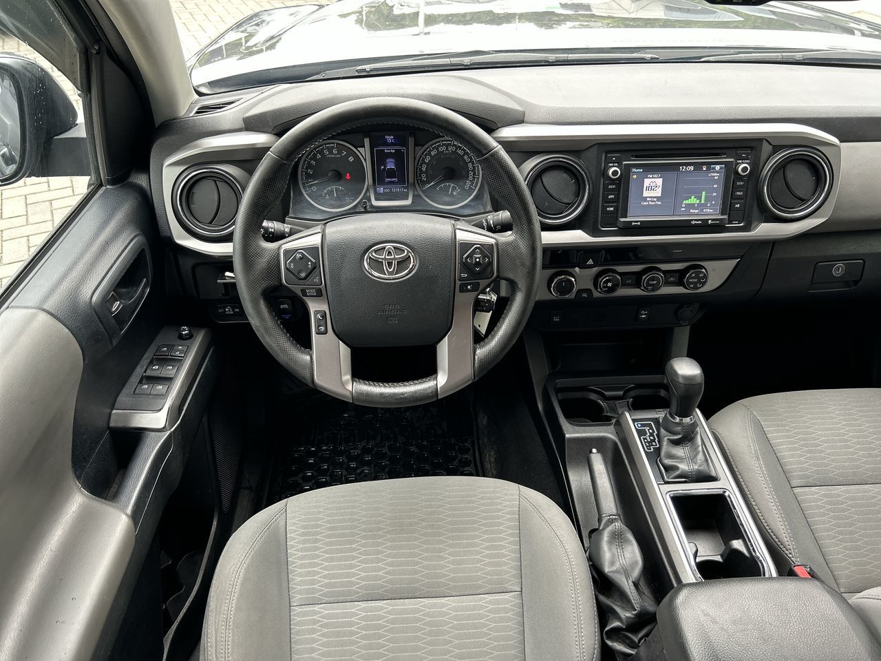Toyota Tacoma  2016 à Vancouver, Colombie-Britannique