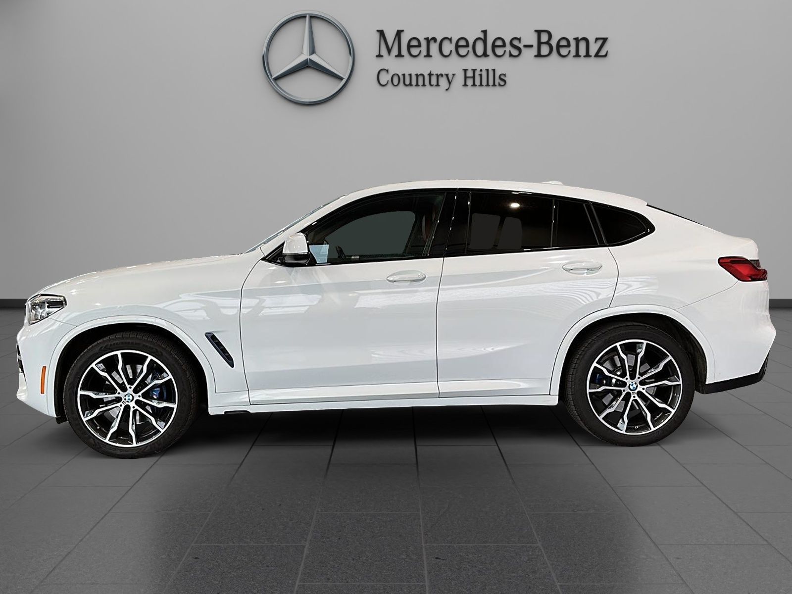 Photo 2019 BMW X4 xDrive30i #2