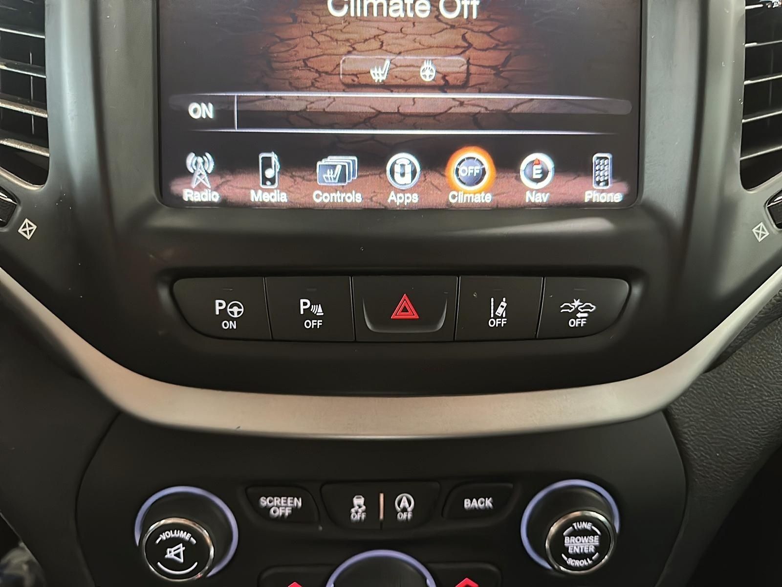 Photo 2016 Jeep Cherokee 4x4 Trailhawk #8