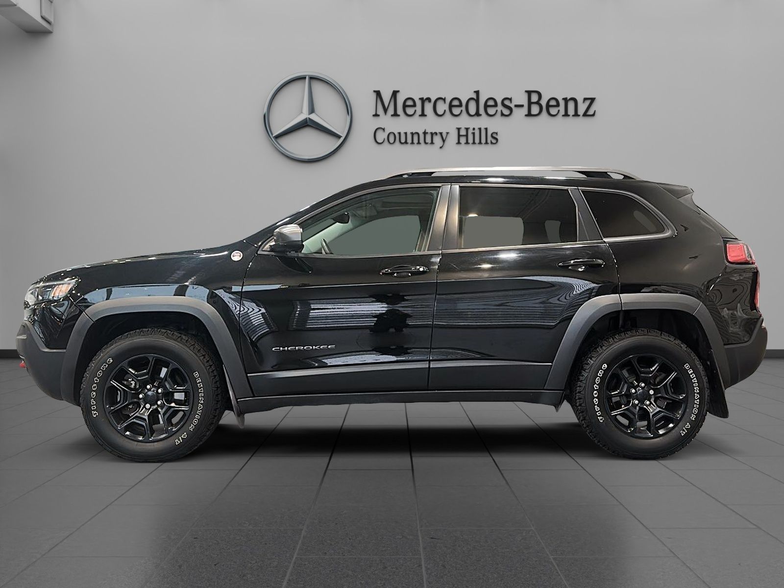 Photo 2020 Jeep Cherokee 4x4 Trailhawk #2