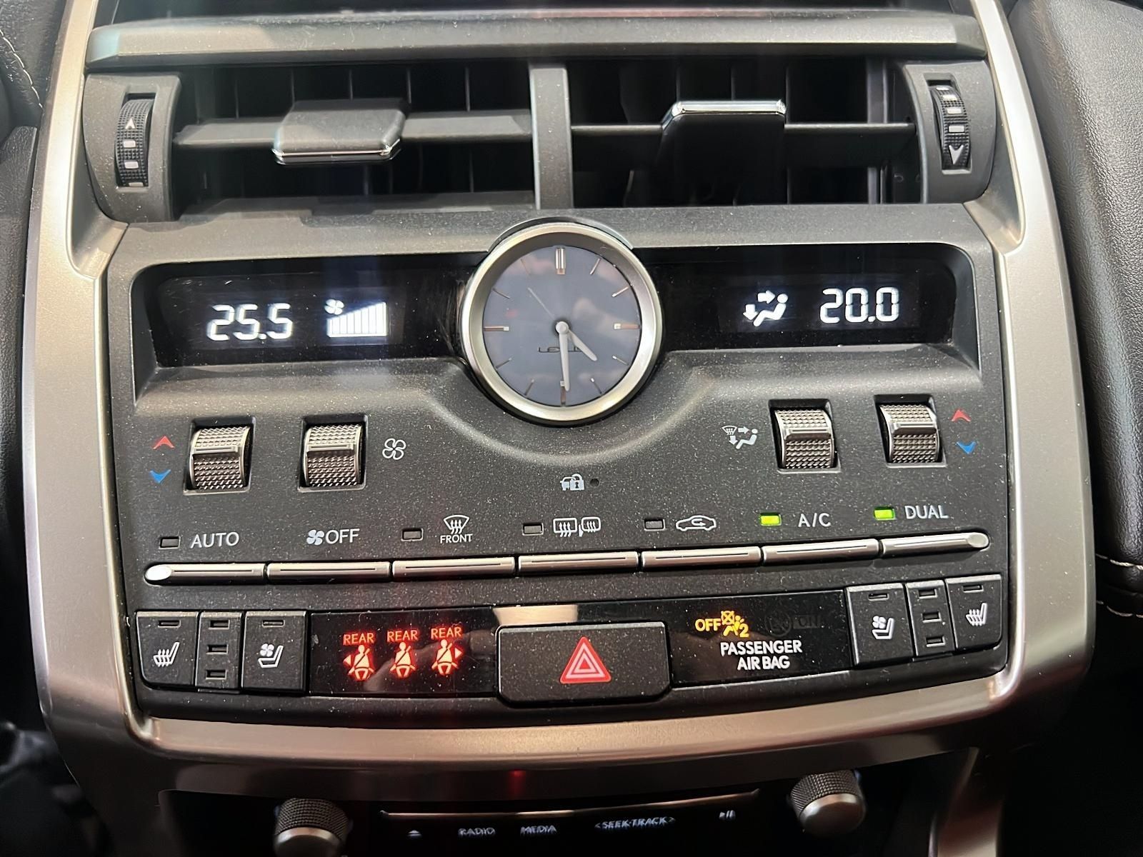 Photo 2021 Lexus NX 300 #8