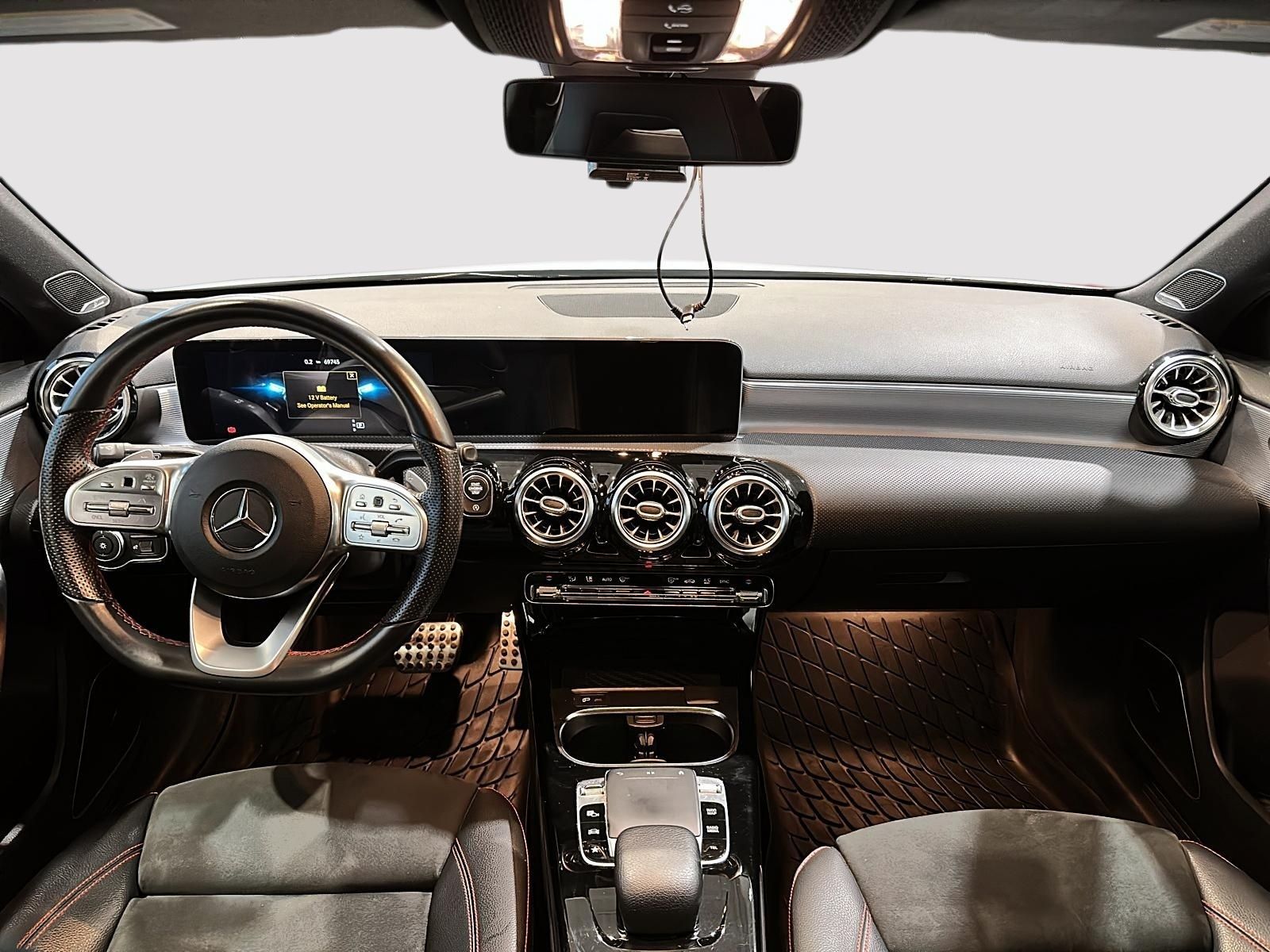 Photo 2020 Mercedes-Benz A250 4MATIC Hatch #5