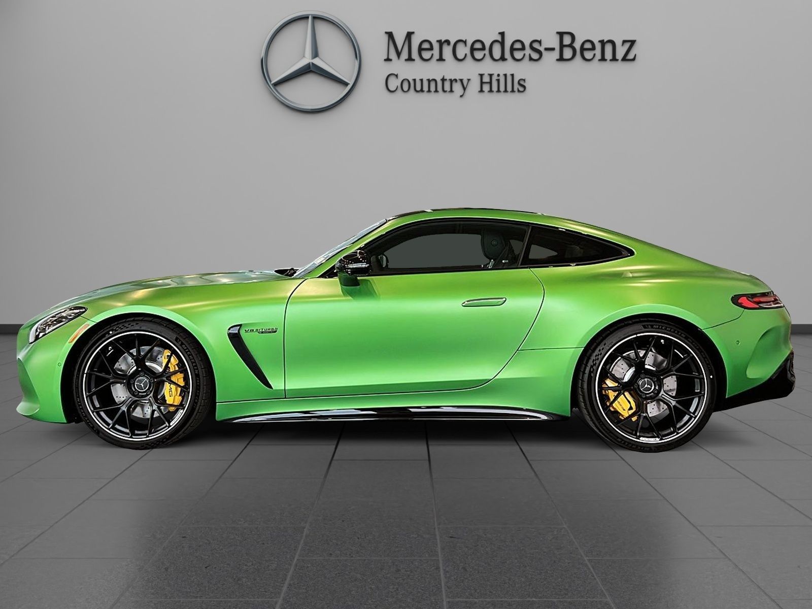 2025 Mercedes Benz AMG GT photo 2