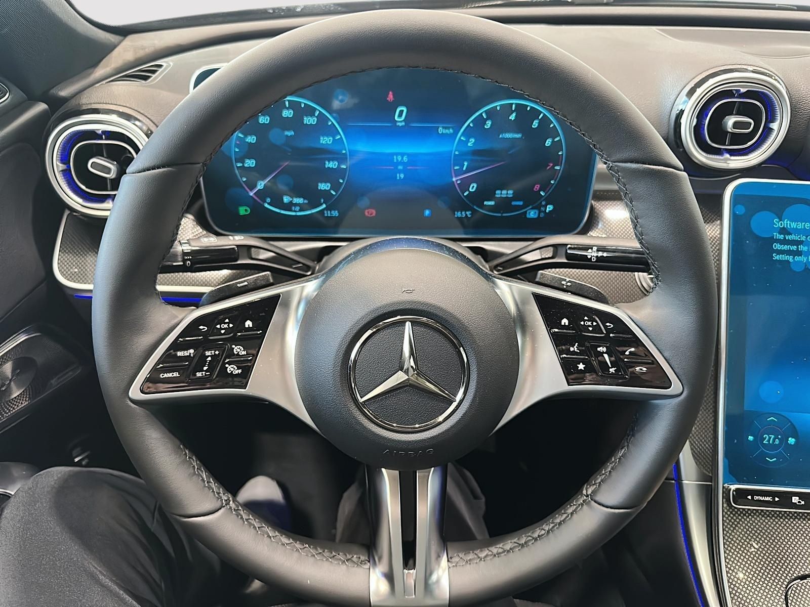 Photo 2027 Mercedes-Benz C-Class 300 4M Sedan #8