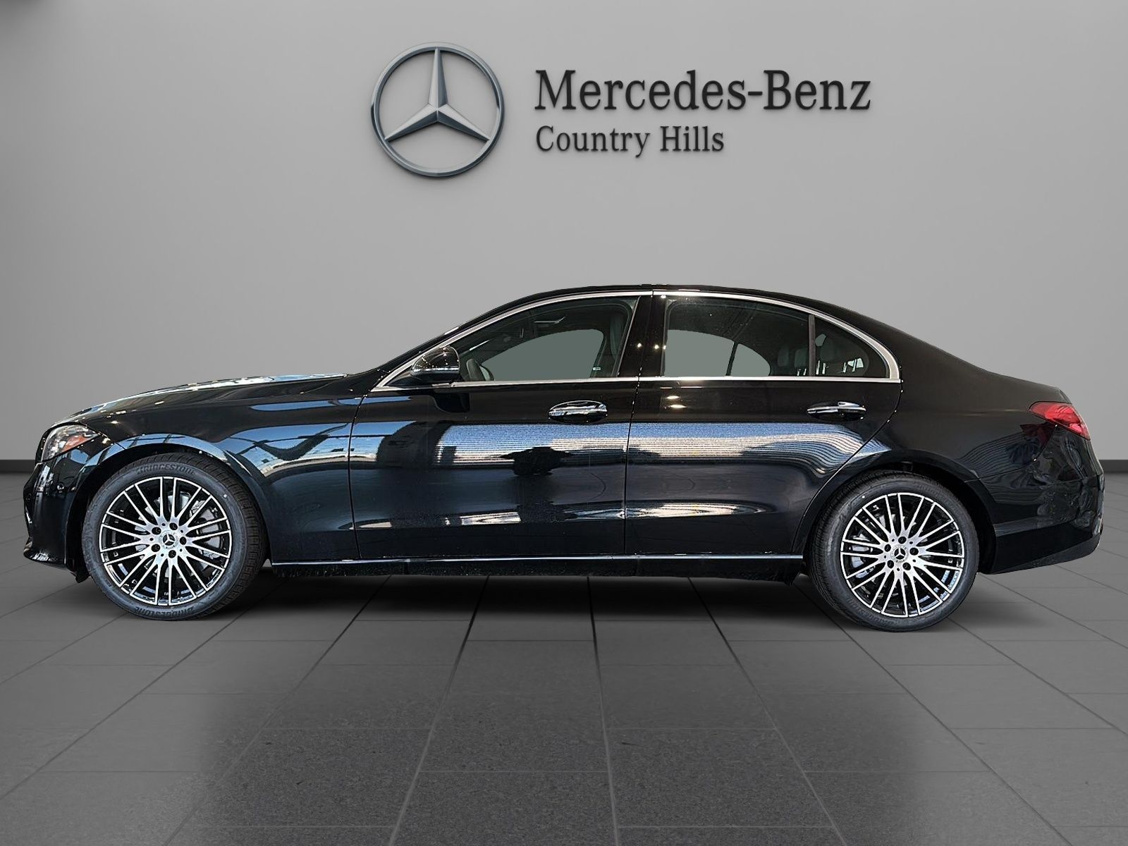 Photo 2027 Mercedes-Benz C-Class 300 4M Sedan #2