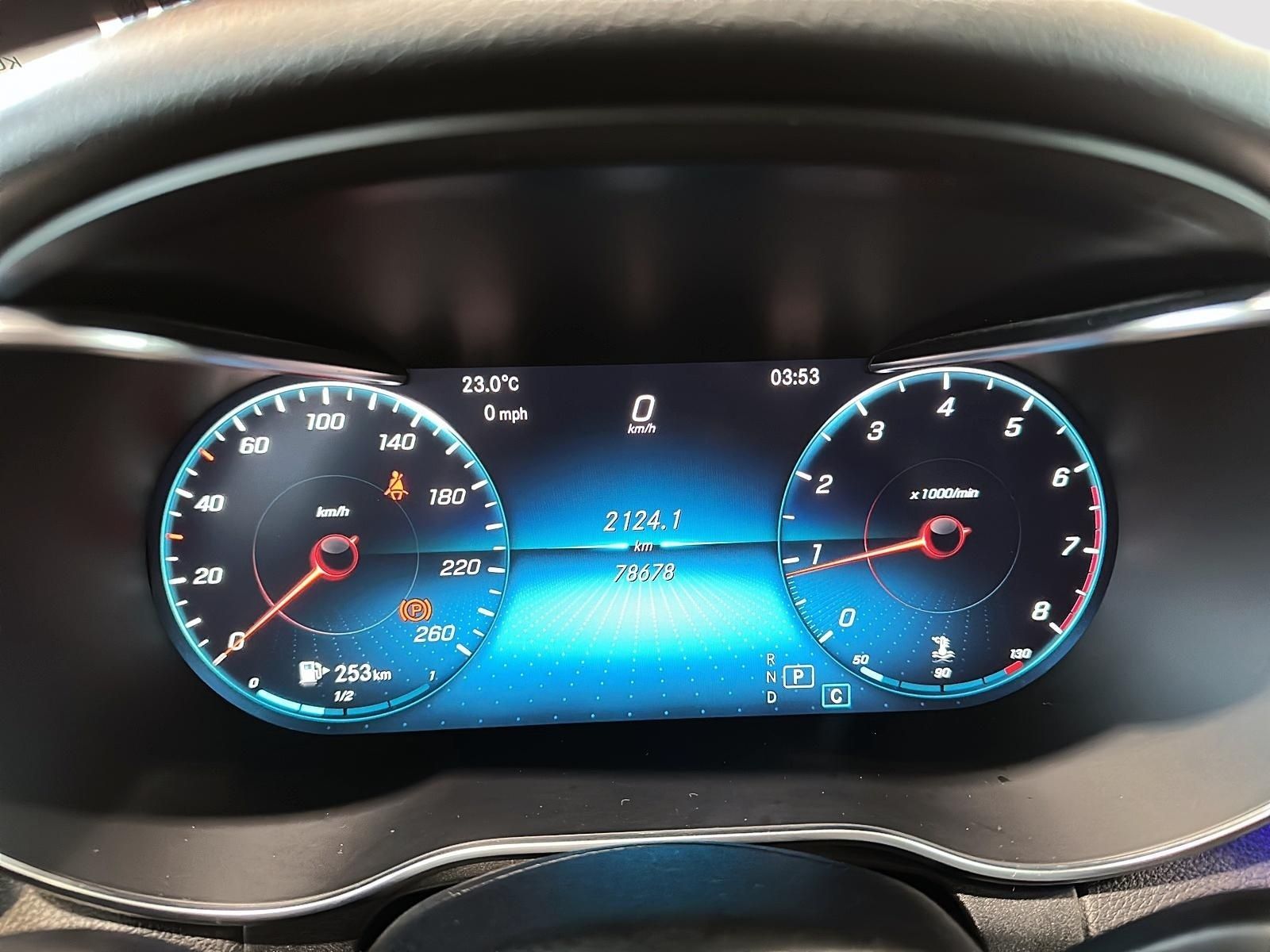 Photo 2019 Mercedes-Benz C300 4MATIC Sedan #6