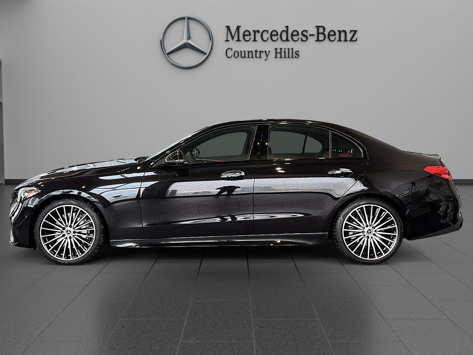Photo 2025 Mercedes-Benz C300 4MATIC Sedan #2