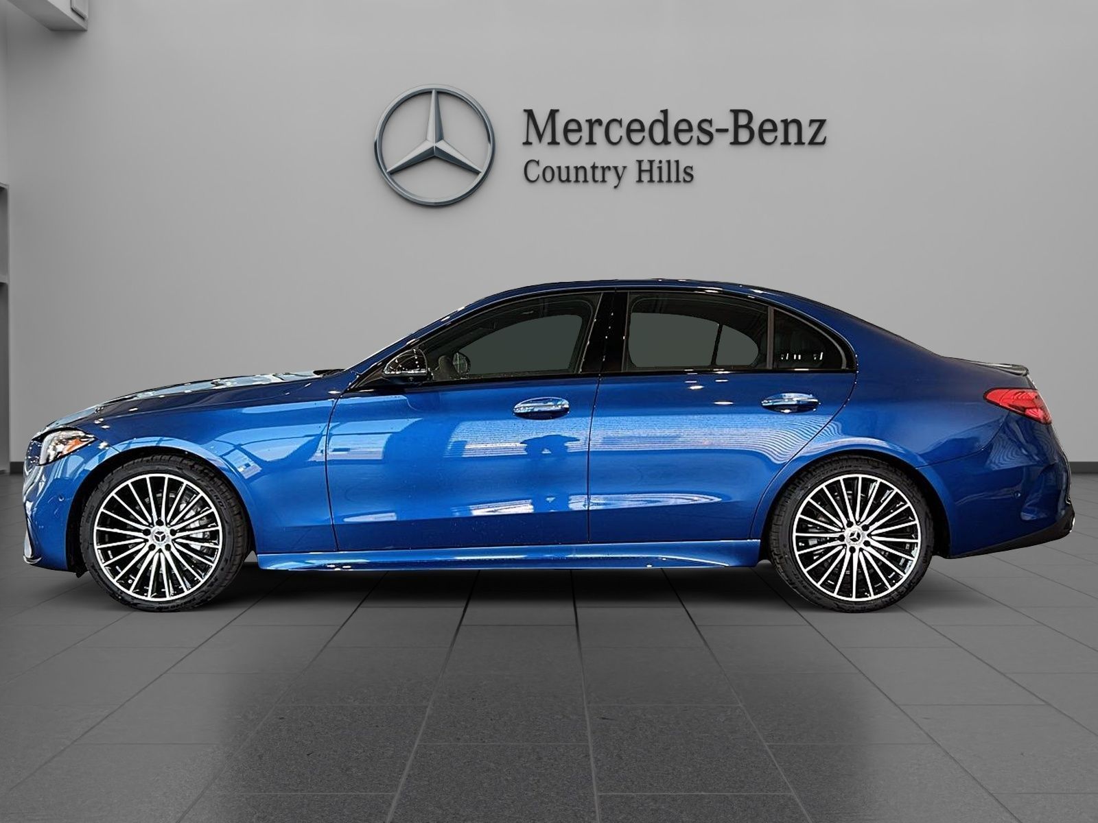 Photo 2025 Mercedes-Benz C300 4MATIC Sedan #2