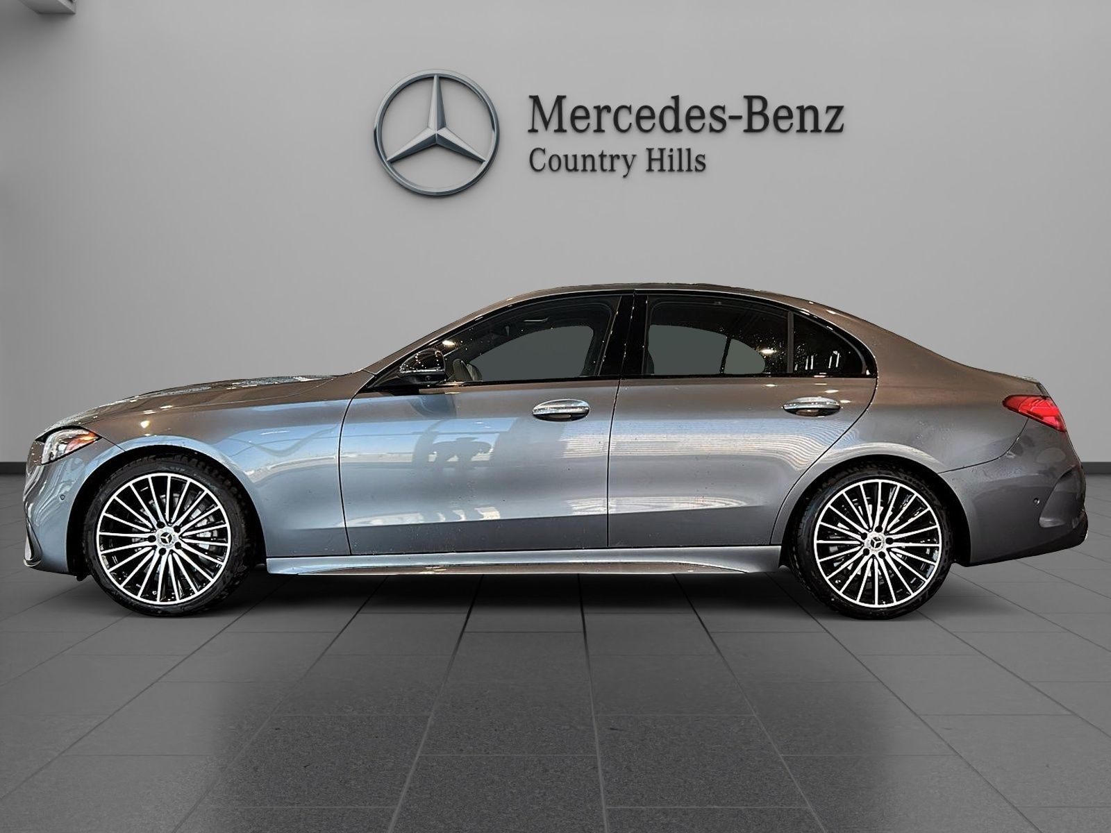 Photo 2025 Mercedes-Benz C300 4MATIC Sedan #2