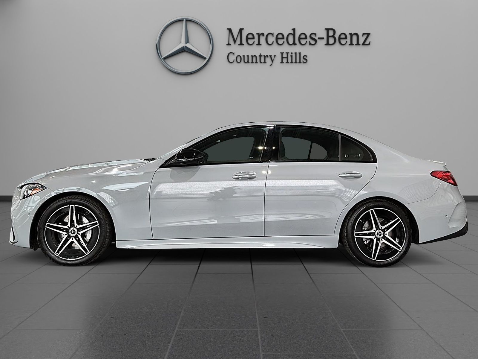 Photo 2025 Mercedes-Benz C300 4MATIC Sedan #2