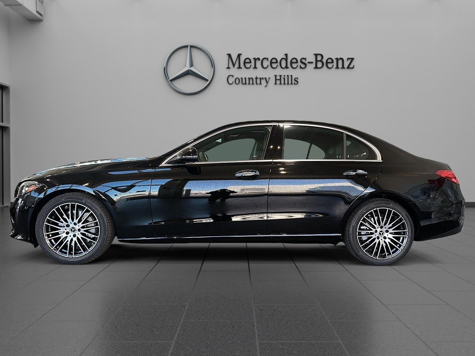 Photo 2027 Mercedes-Benz C-Class 300 4M Sedan #2