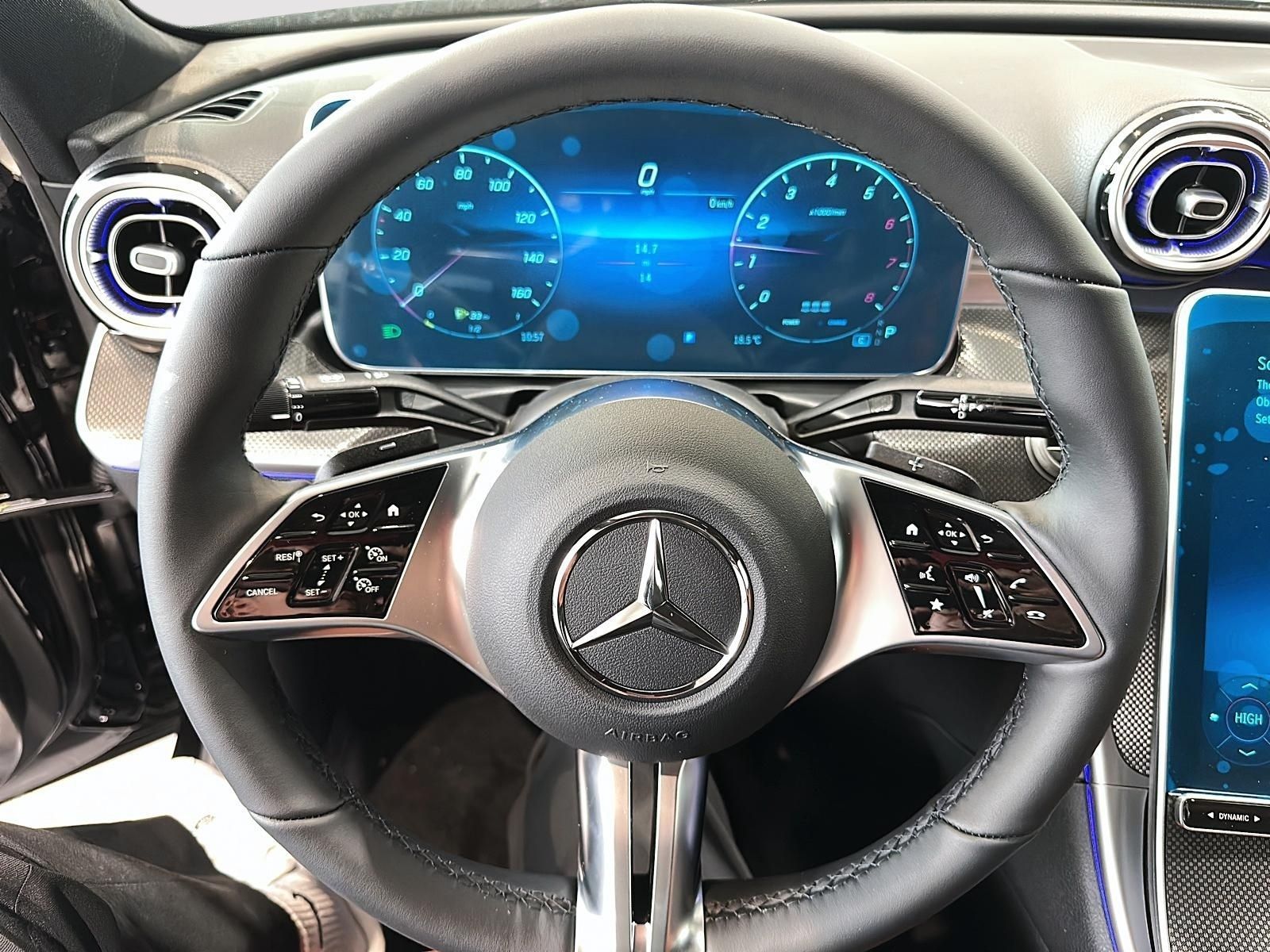 Photo 2027 Mercedes-Benz C-Class 300 4M Sedan #8