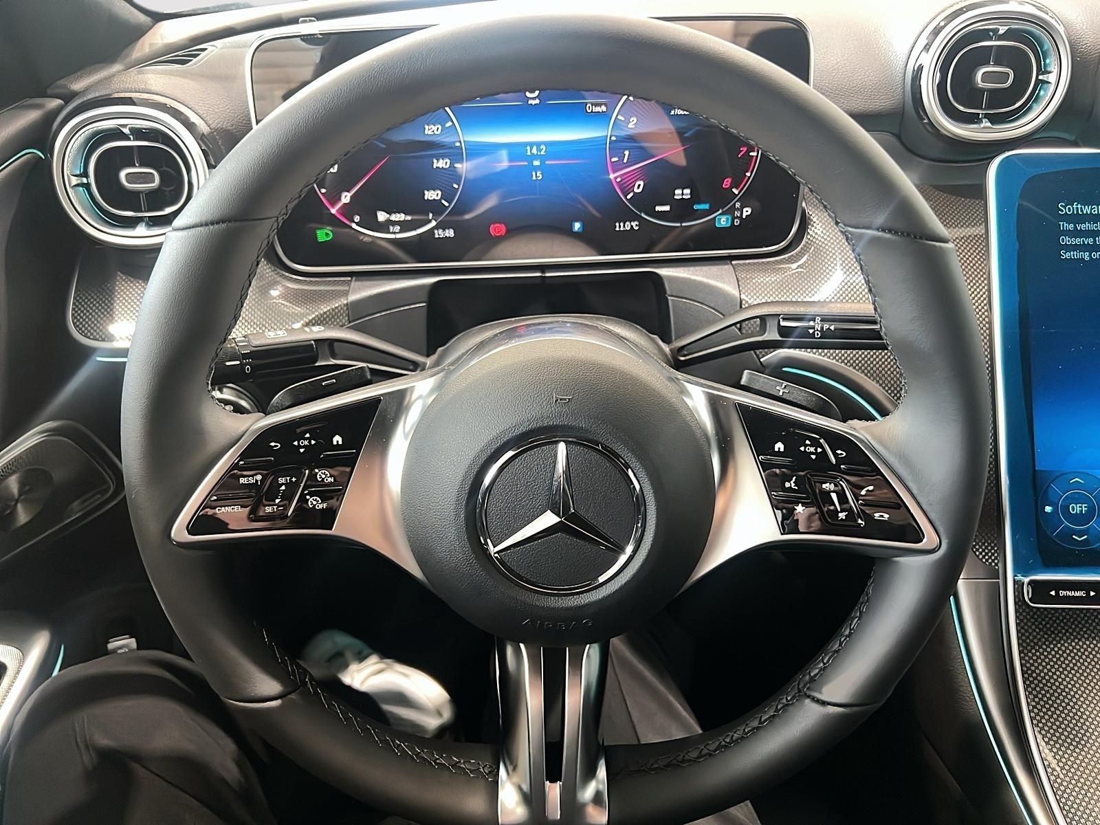 Photo 2027 Mercedes-Benz CLE 300 4MATIC Coupe #8