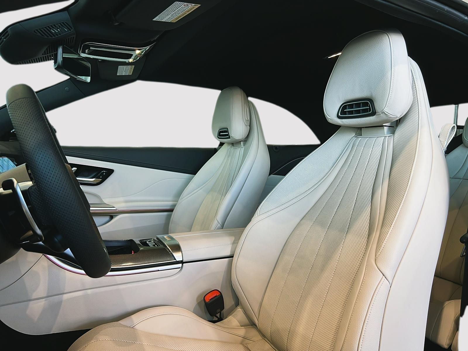 2026 Mercedes Benz CLE AMG 53 4MATIC photo 3