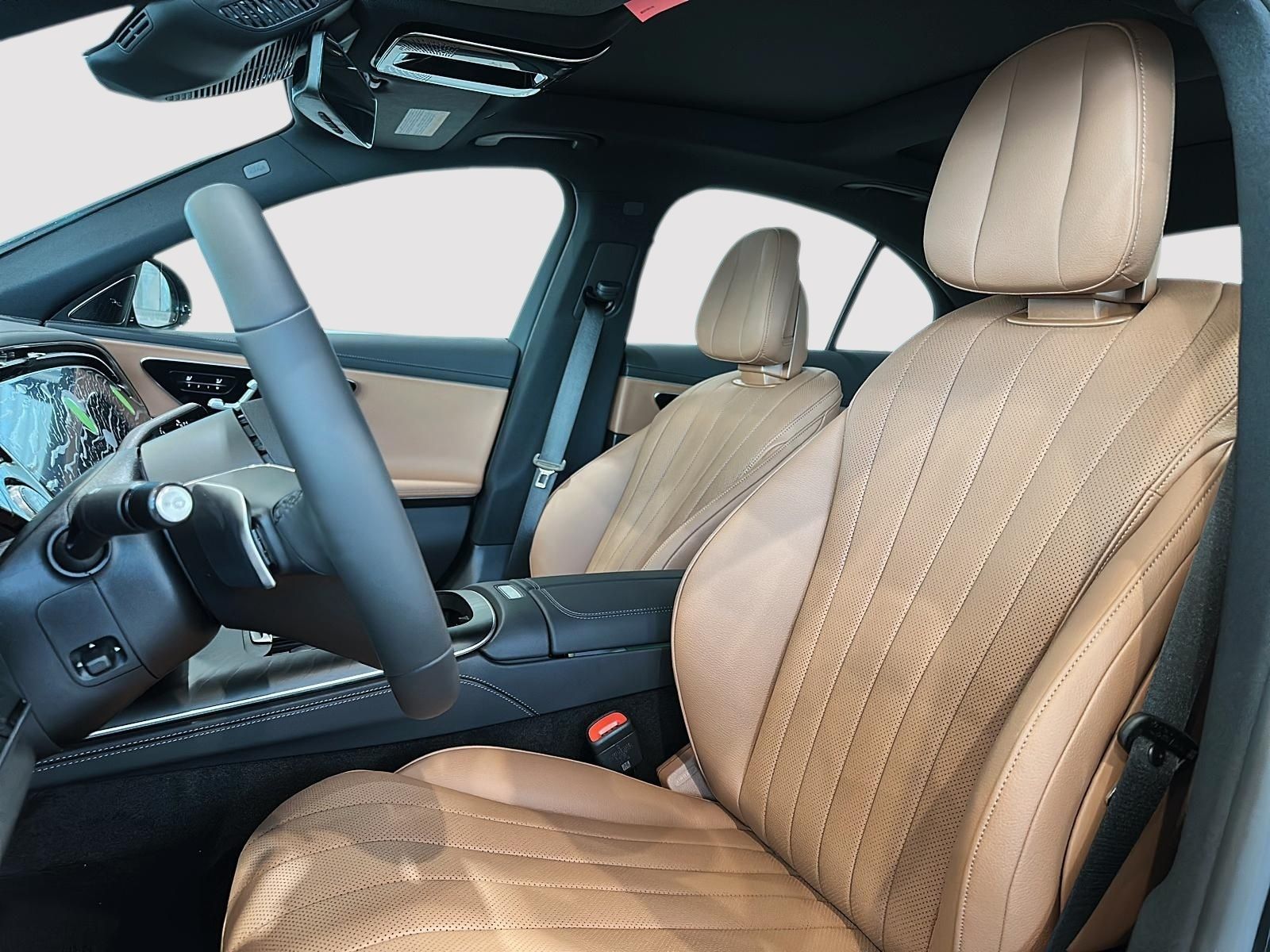 Photo 2027 Mercedes-Benz E-Class 350 4MATIC #3
