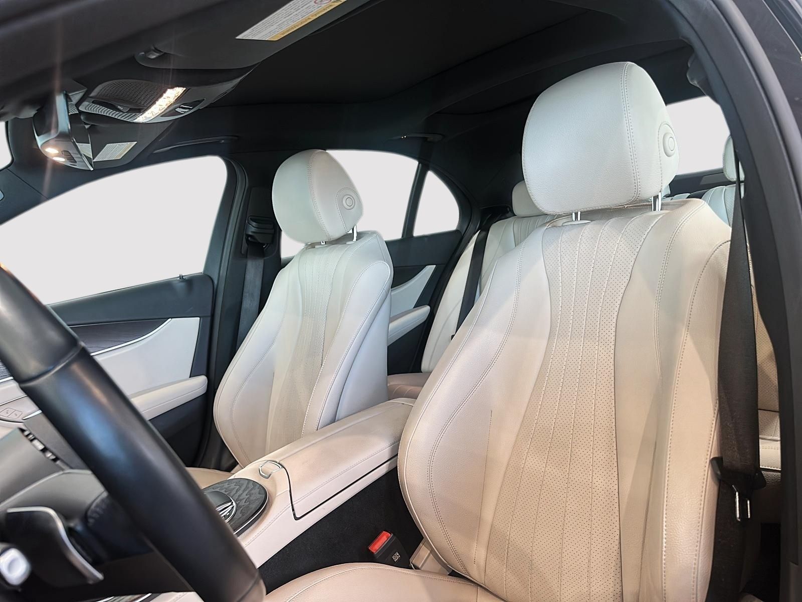 Photo 2023 Mercedes-Benz E350 4MATIC Sedan #3