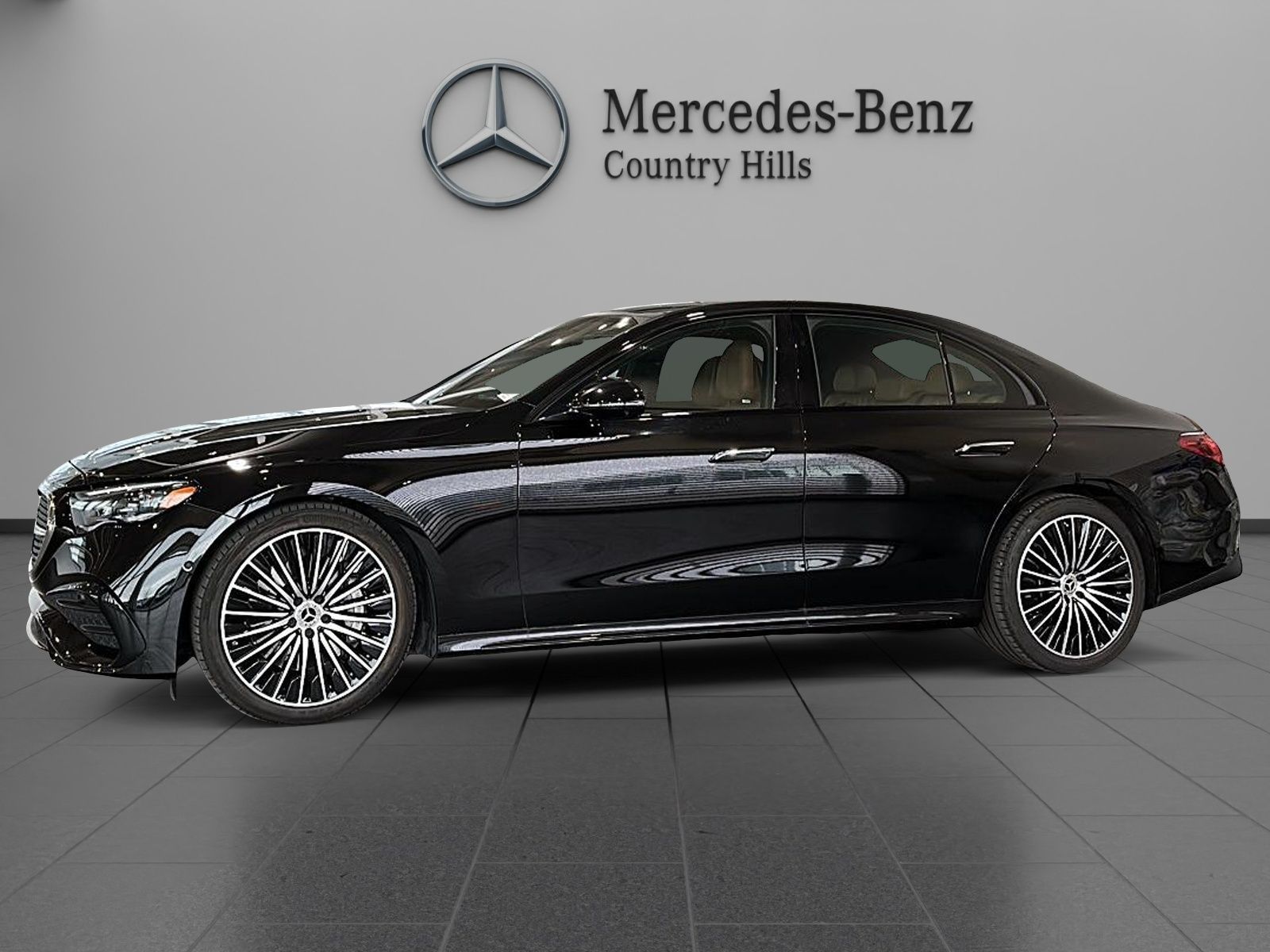 Photo 2025 Mercedes-Benz E450 4MATIC Sedan #1