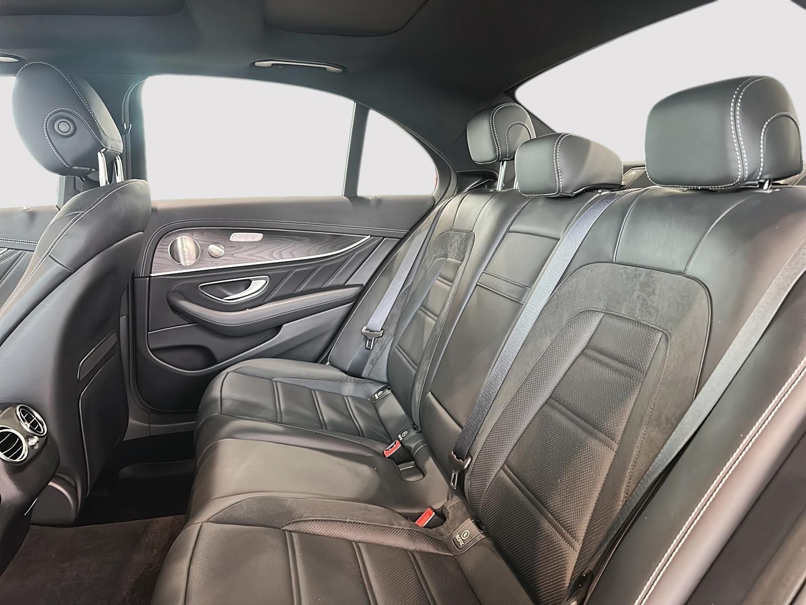 Photo 2022 Mercedes-Benz E53 4MATIC+ Sedan #4