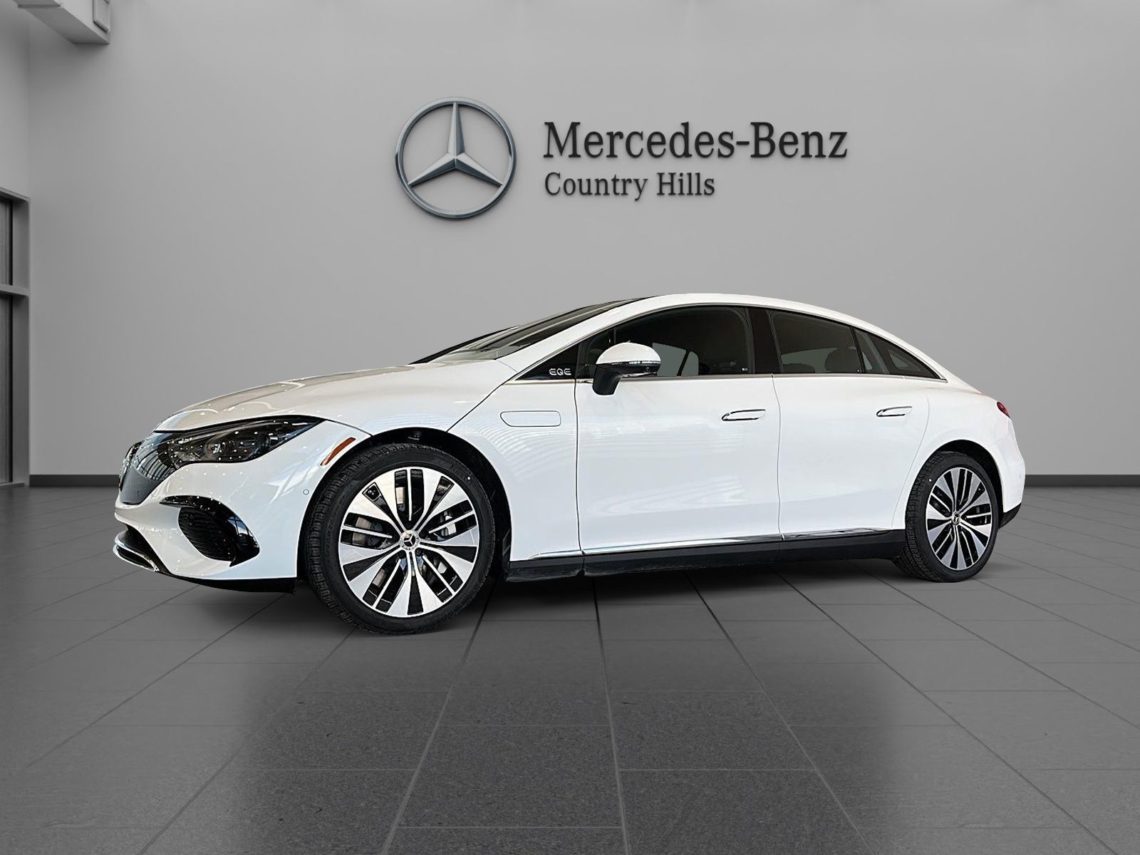 2026 Mercedes-Benz EQE 320 4MATIC Sedan