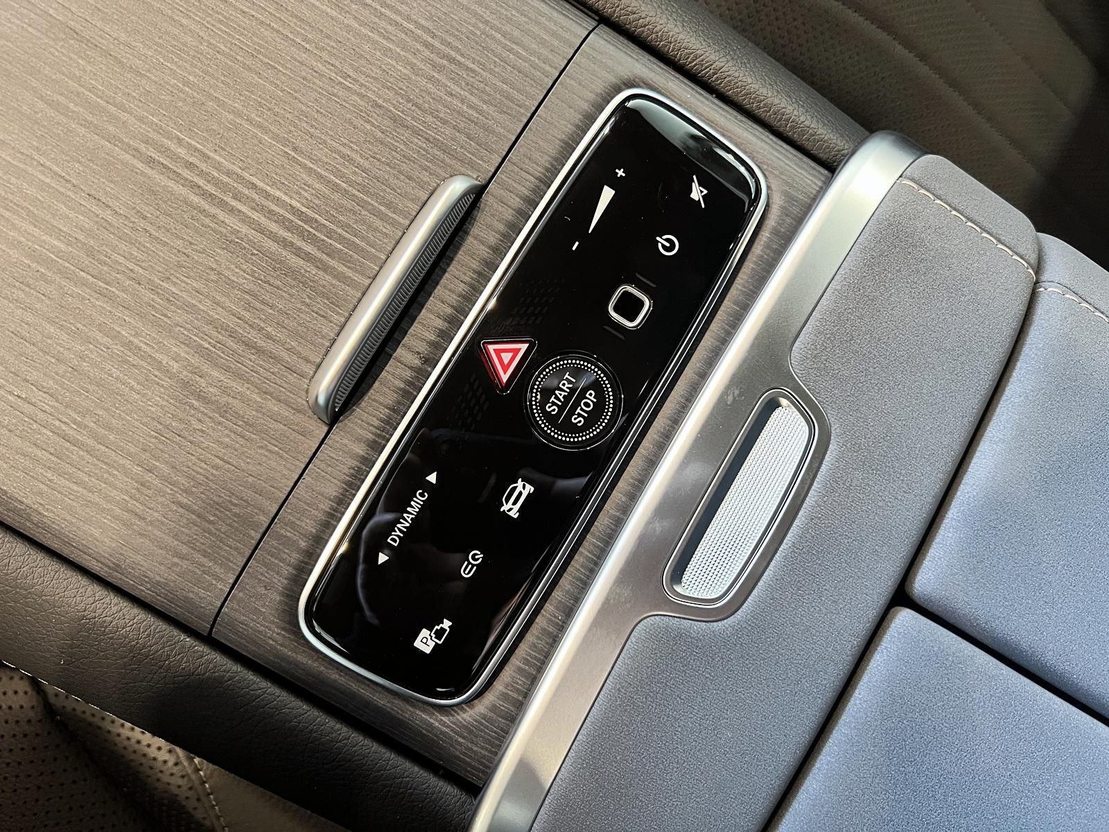 Photo 2024 Mercedes-Benz EQS450 4MATIC SUV #8