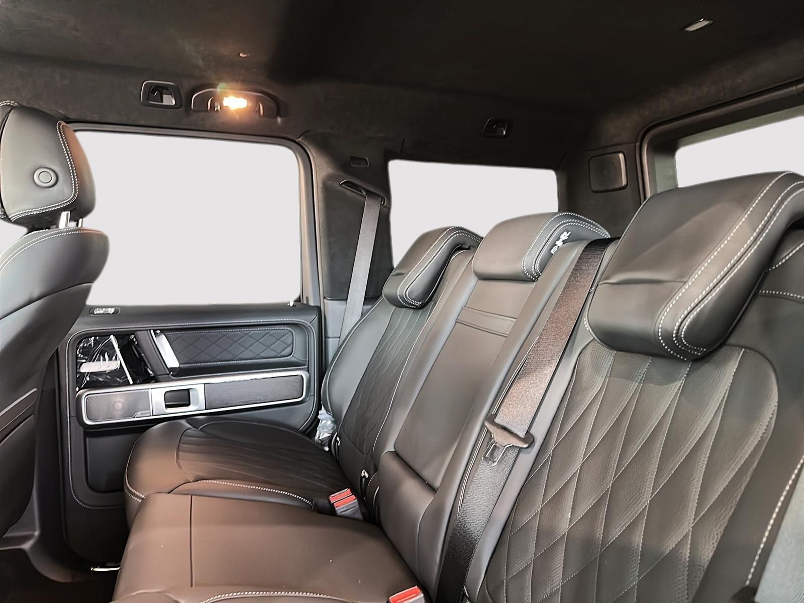 Photo 2027 Mercedes-Benz G-Class AMG 63 SUV #3
