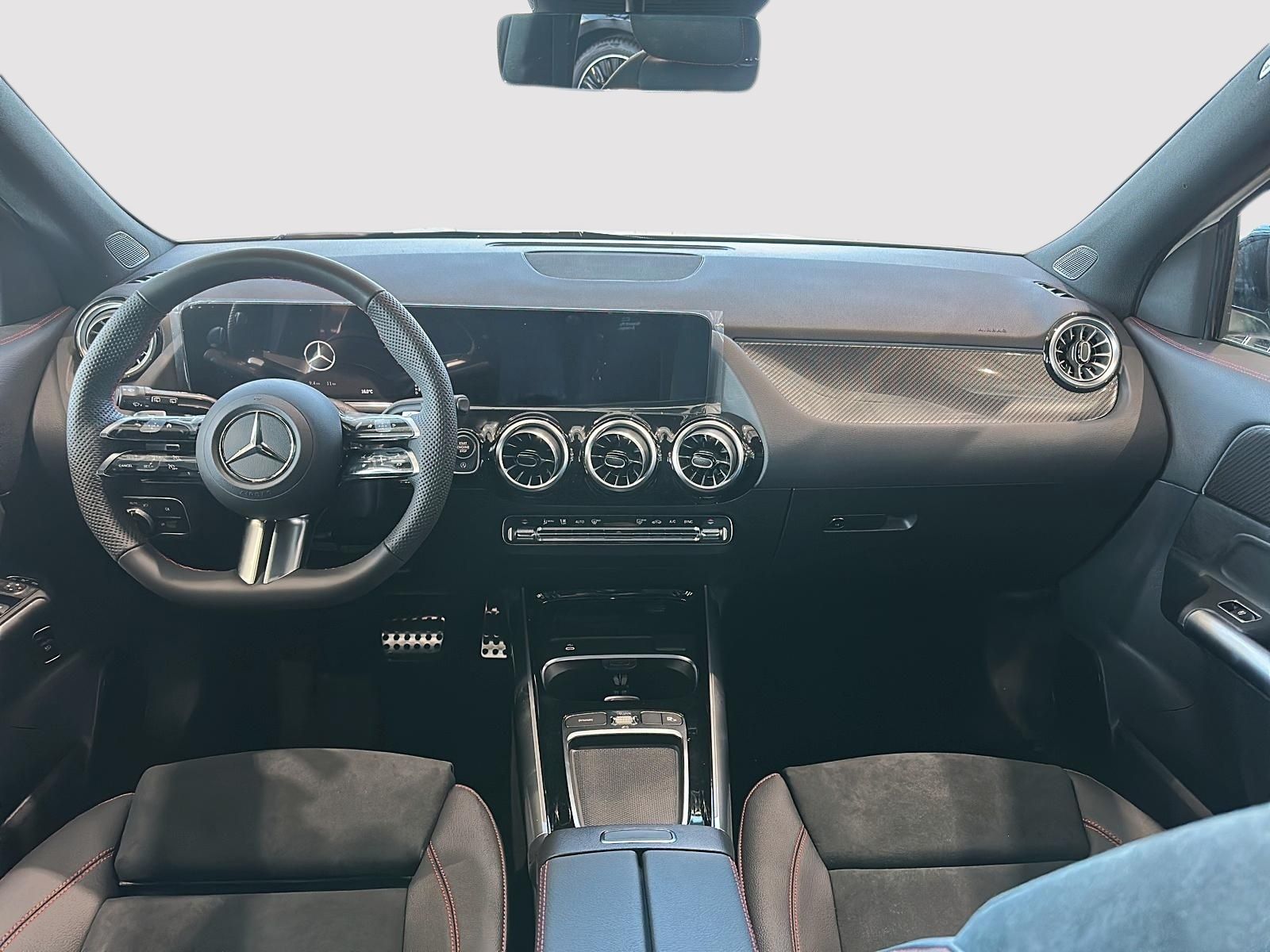 Photo 2026 Mercedes-Benz GLA 250 4MATIC SUV #5