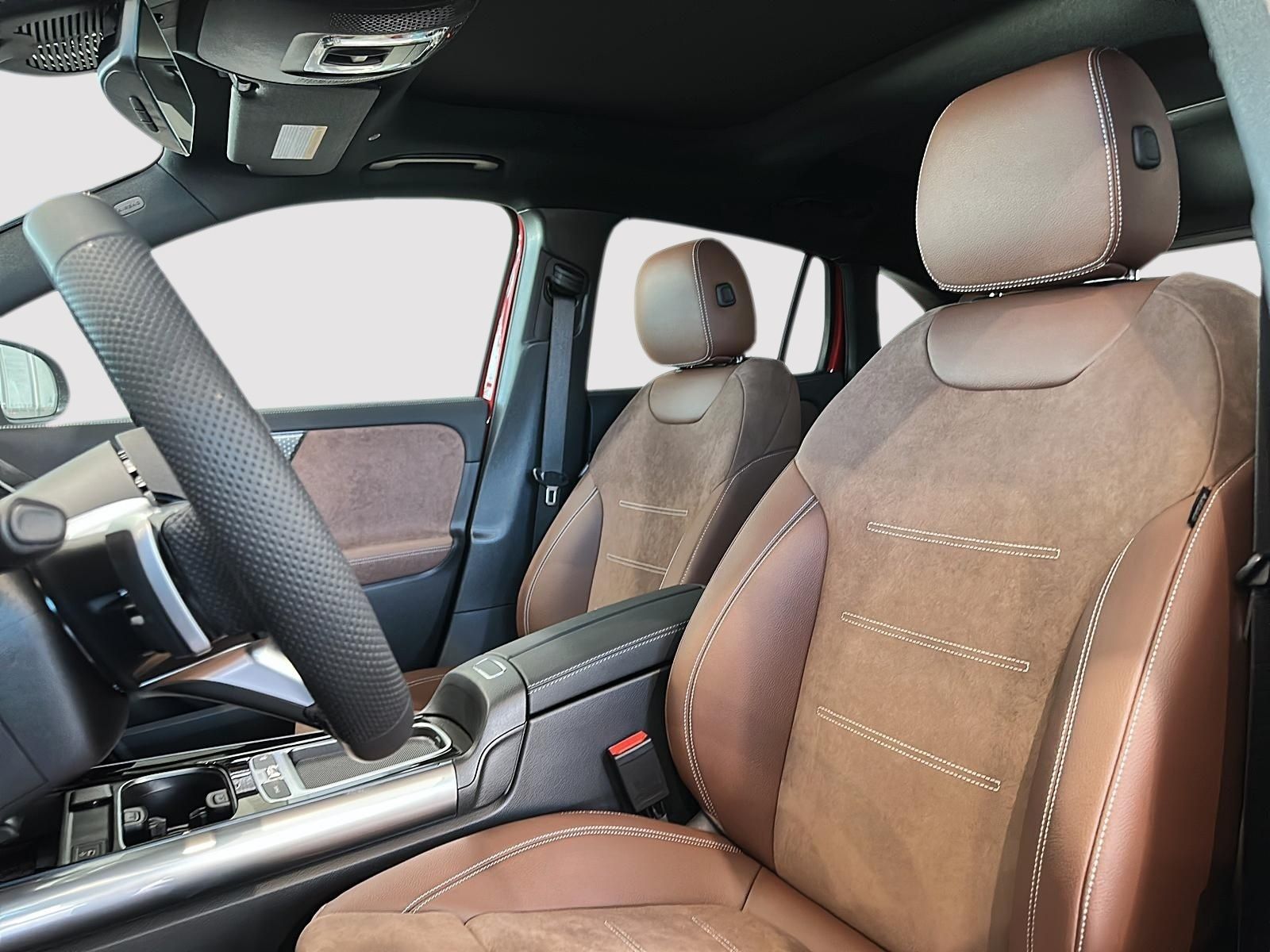 Photo 2026 Mercedes-Benz GLA 250 4MATIC SUV #3