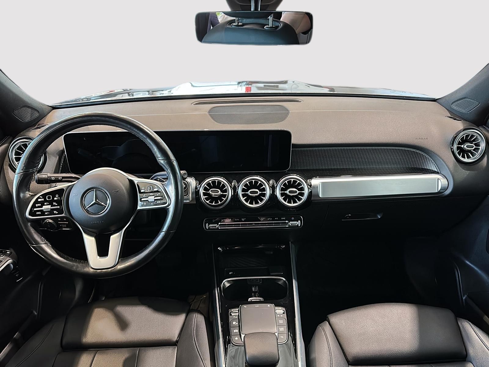 Photo 2021 Mercedes-Benz GLB250 4MATIC SUV #6