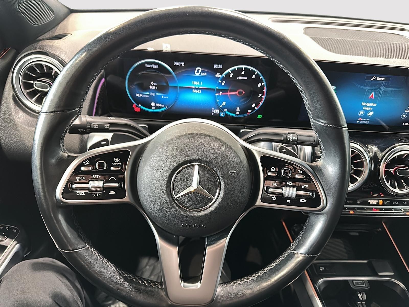 Photo 2023 Mercedes-Benz GLB250 4MATIC SUV #8