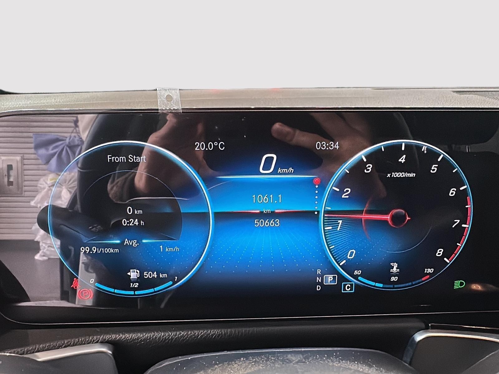 Photo 2023 Mercedes-Benz GLB250 4MATIC SUV #5