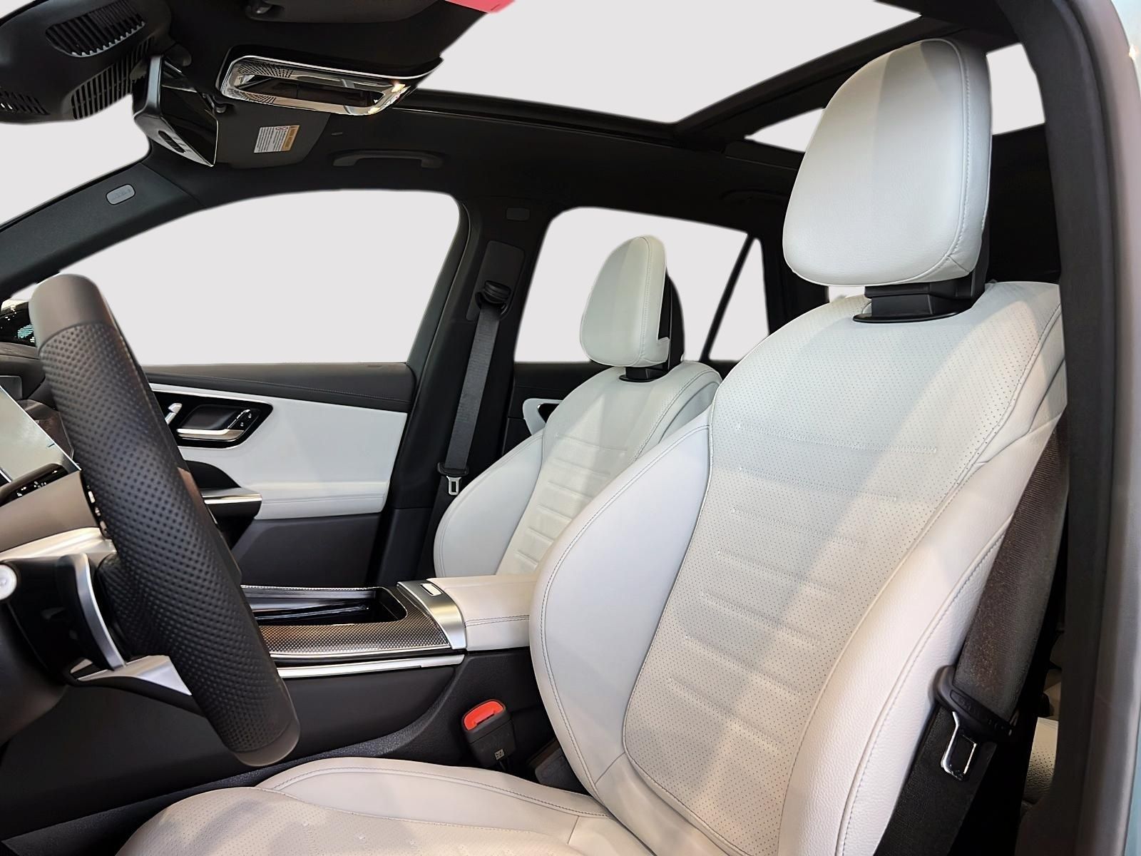 2026 Mercedes Benz GLC Coupe 300 4MATIC photo 3