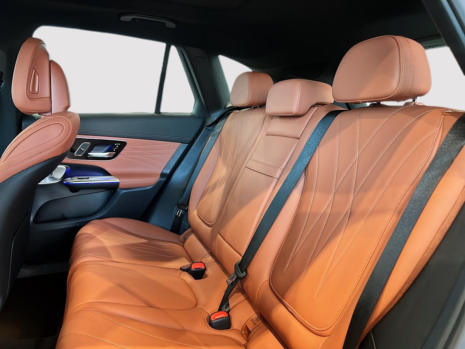 2026 Mercedes Benz GLC AMG 43 4MATIC photo 3