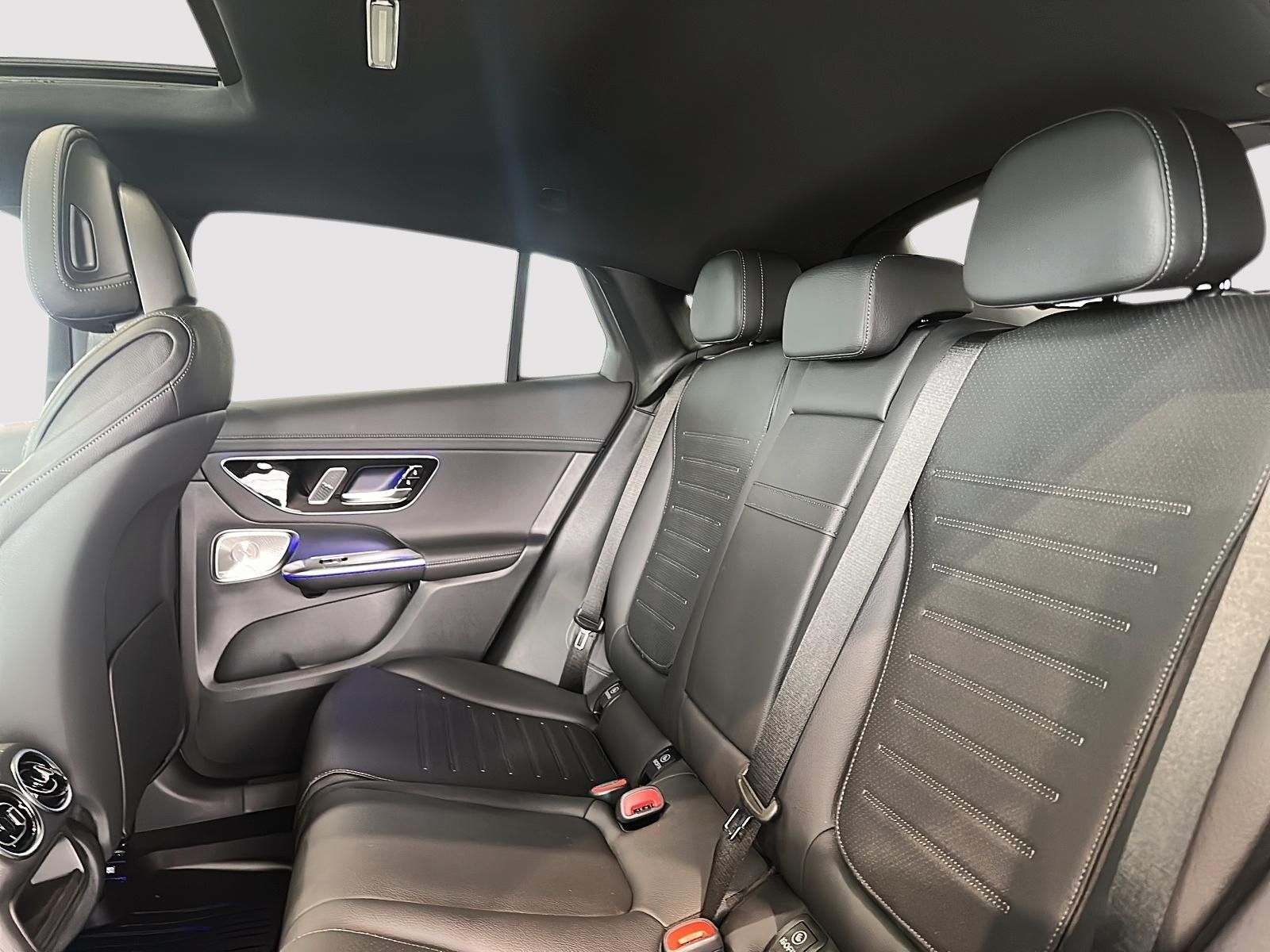 Photo 2026 Mercedes-Benz GLC 300 4MATIC Coupe #4