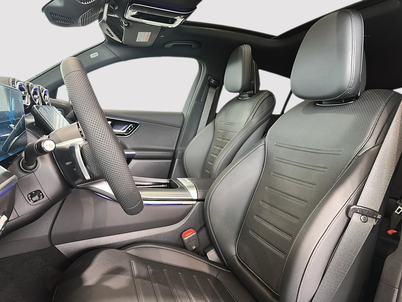 Photo 2026 Mercedes-Benz GLC 300 4MATIC Coupe #3