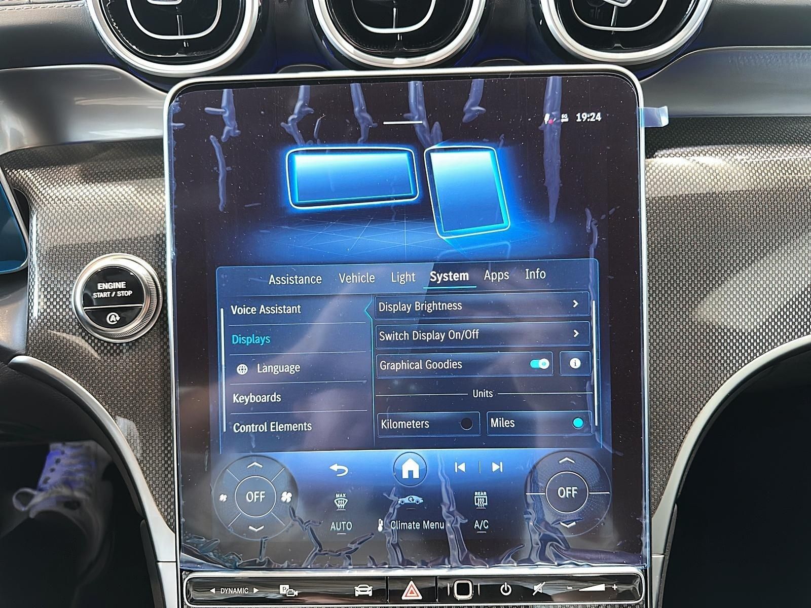 Photo 2026 Mercedes-Benz GLC 300 4MATIC SUV #7