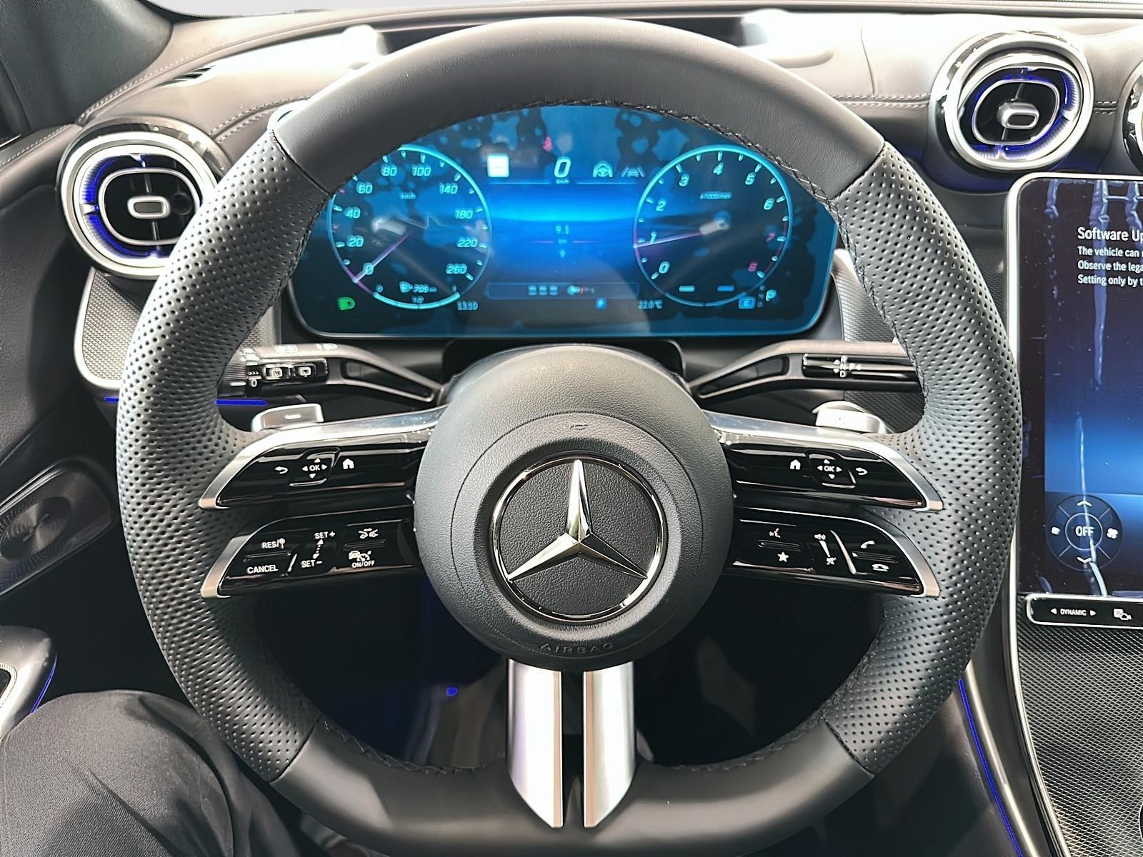 Photo 2026 Mercedes-Benz GLC 300 4MATIC SUV #8