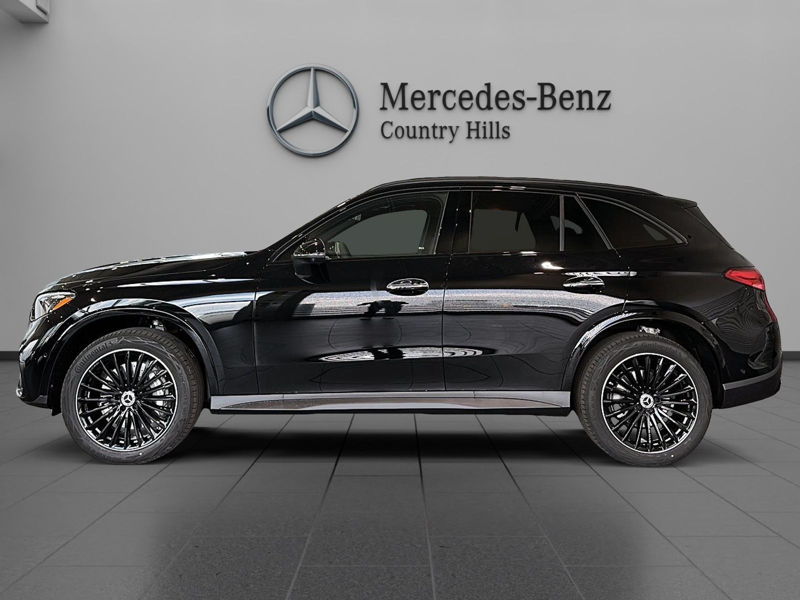 Photo 2026 Mercedes-Benz GLC 300 4MATIC SUV #2