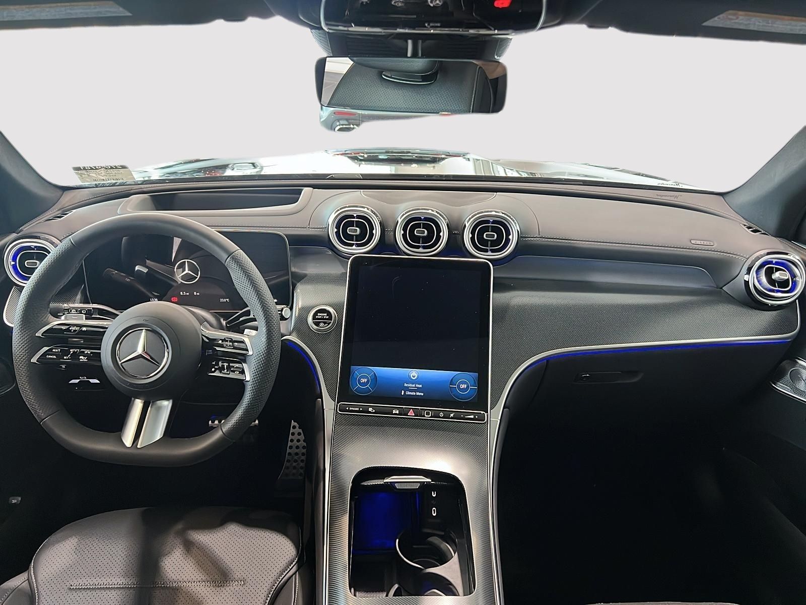 Photo 2027 Mercedes-Benz GLC 300 4MATIC SUV #5