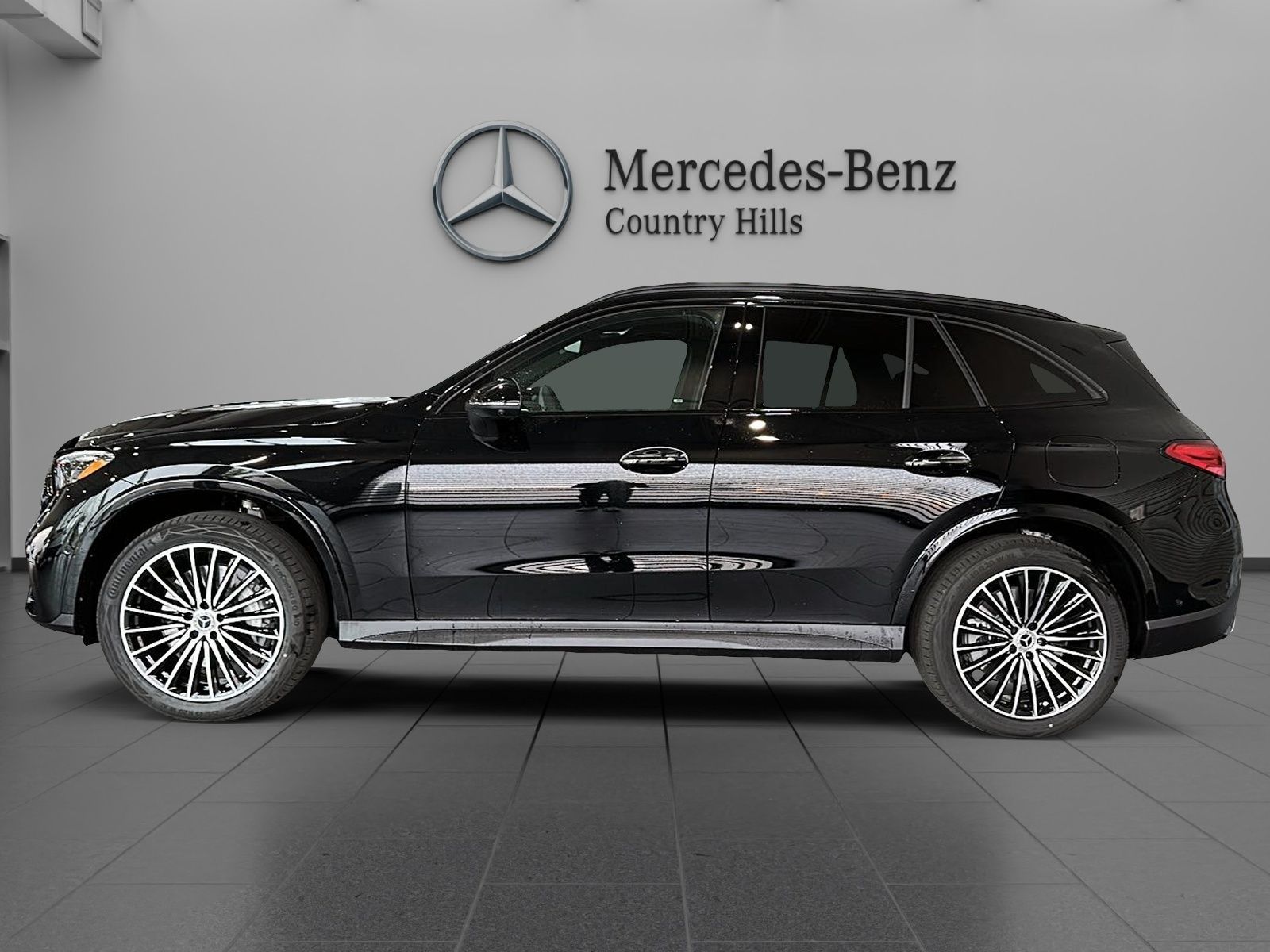 Photo 2027 Mercedes-Benz GLC 350e 4MATIC SUV #3