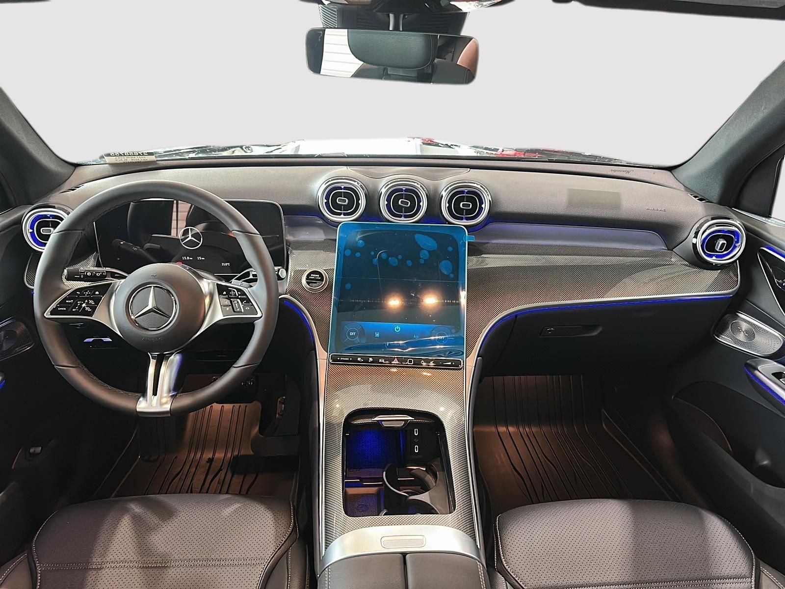 Photo 2027 Mercedes-Benz GLC 350e 4MATIC SUV #5