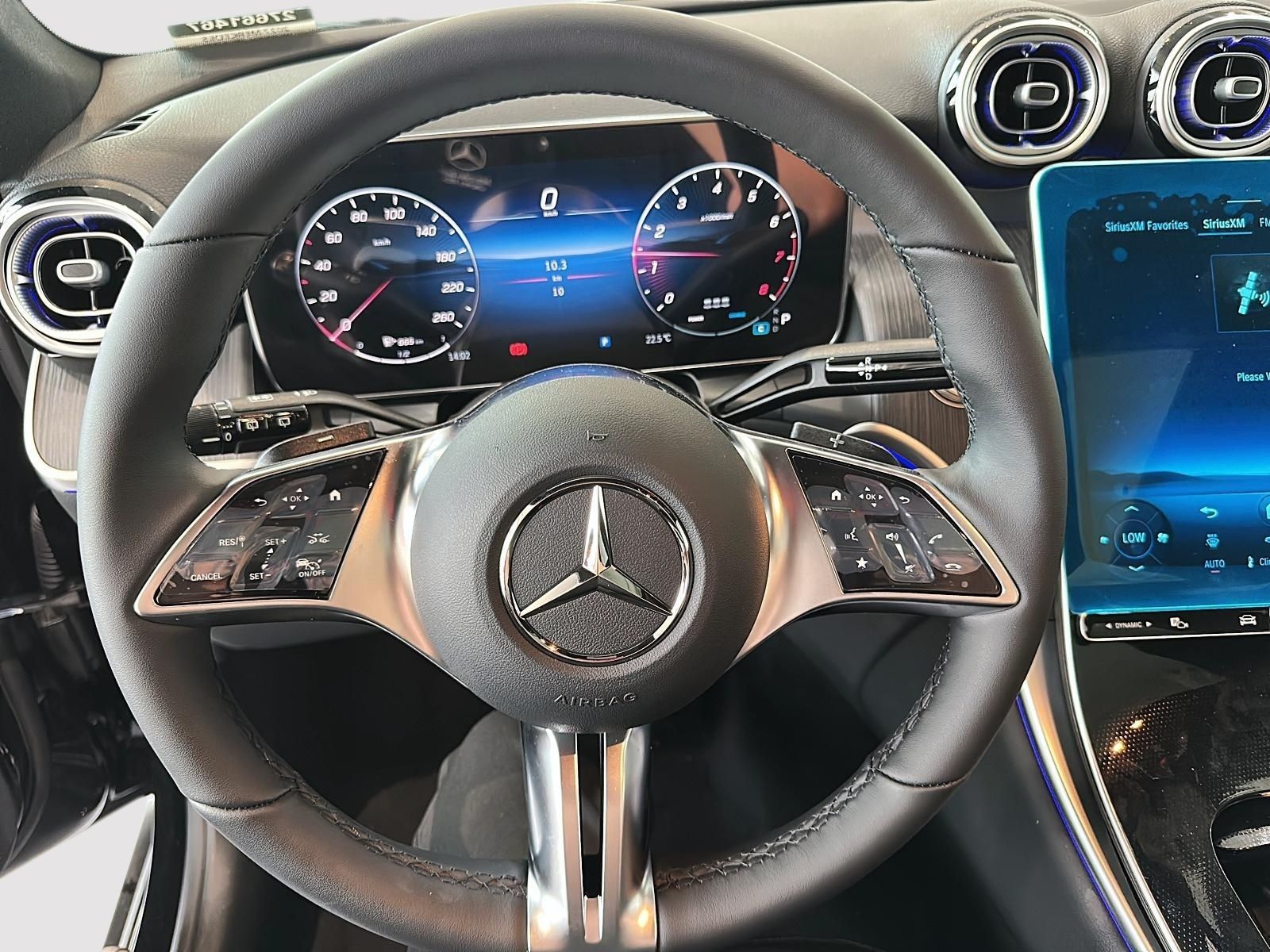 Photo 2027 Mercedes-Benz GLC 300 4MATIC SUV #7