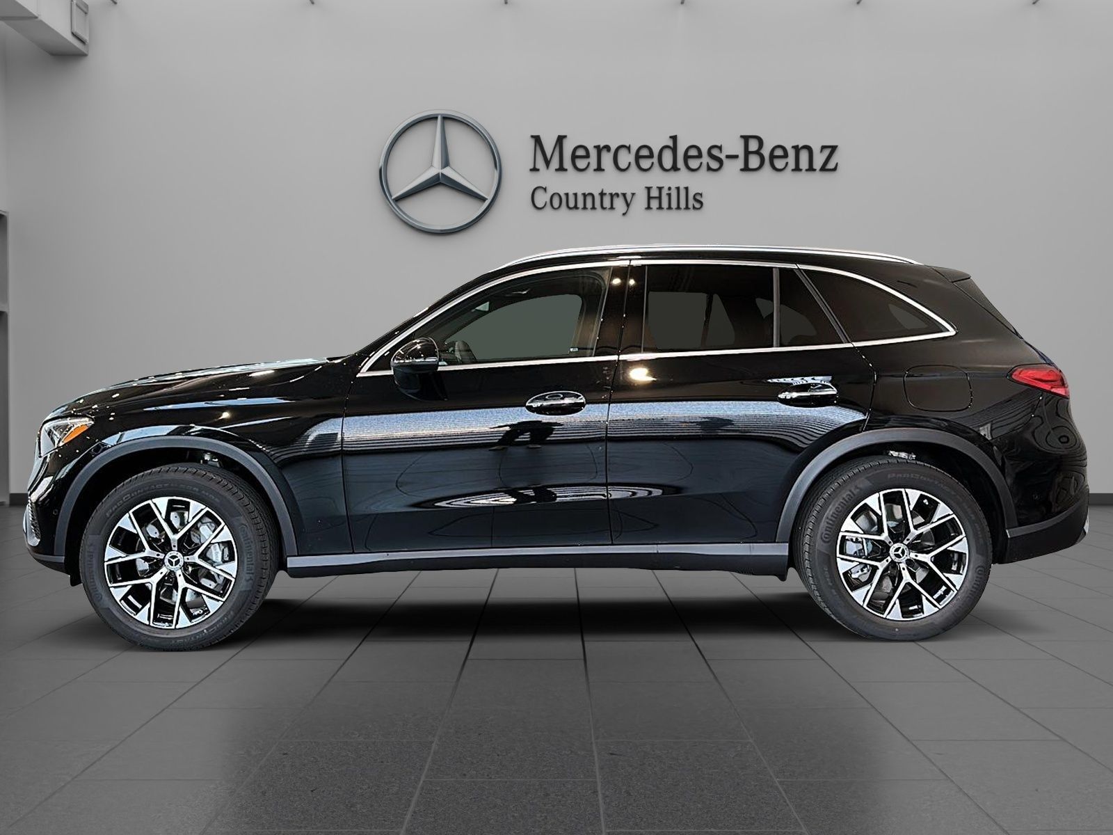 Photo 2027 Mercedes-Benz GLC 350e 4MATIC SUV #2