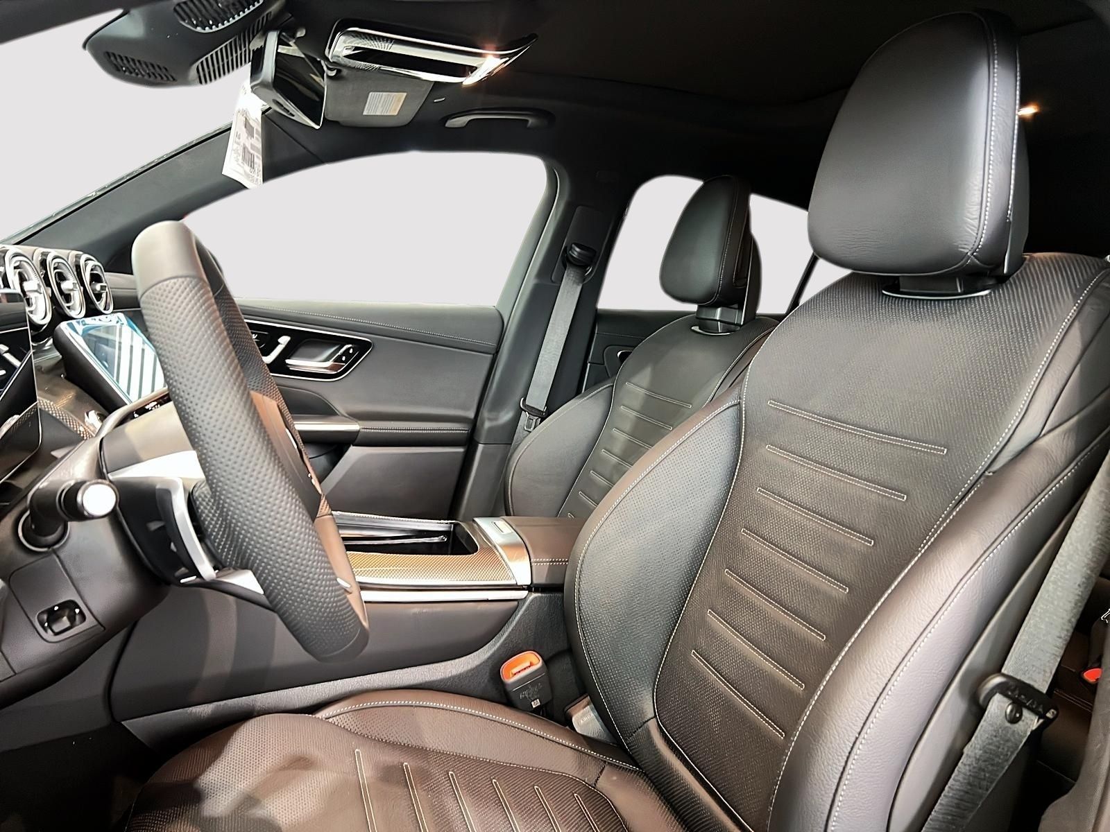 Photo 2027 Mercedes-Benz GLC 300 4MATIC Coupe #3