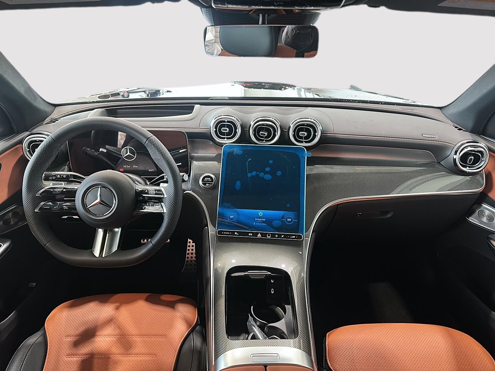 Photo 2027 Mercedes-Benz GLC 300 4MATIC SUV #5