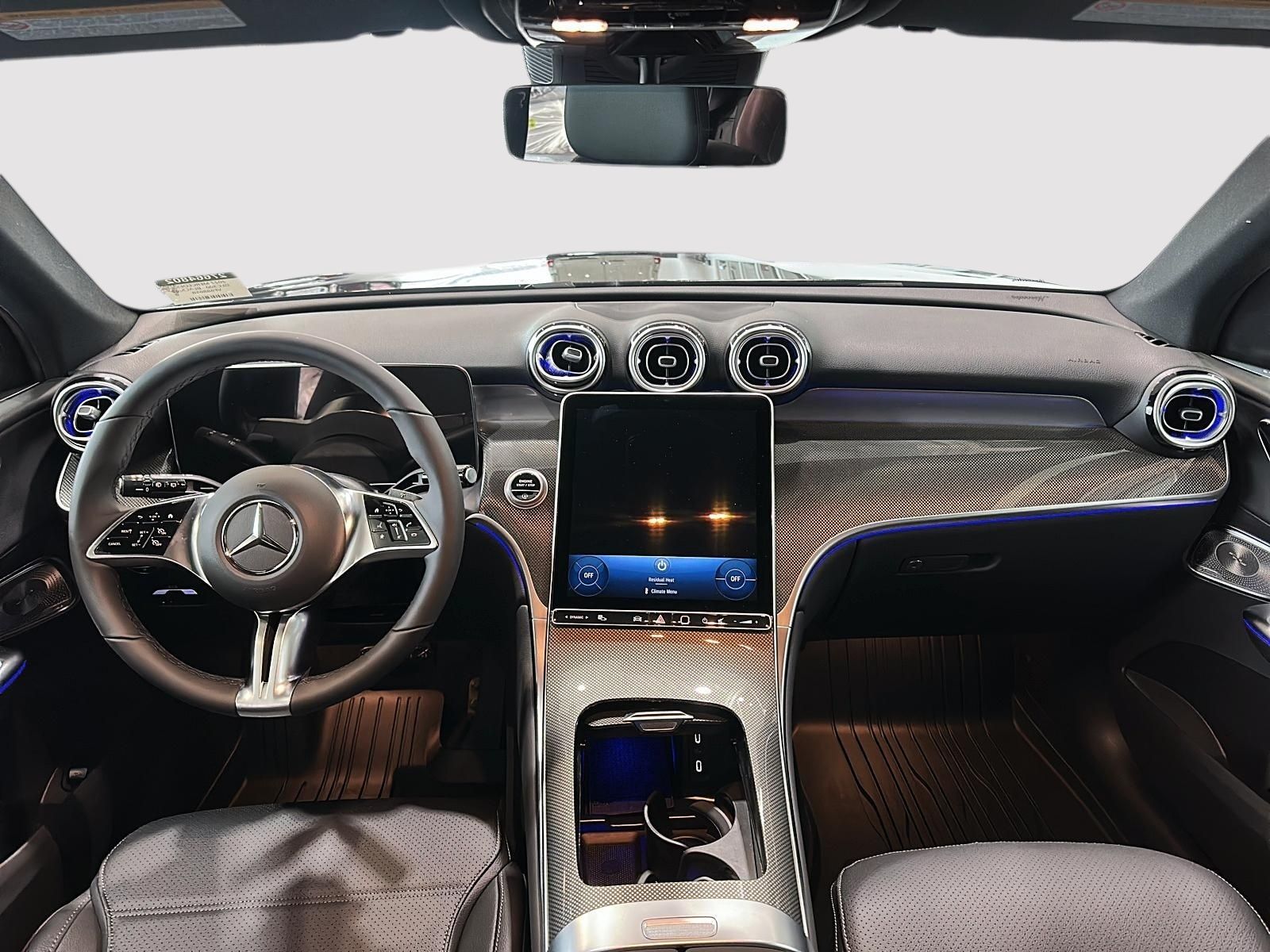 Photo 2027 Mercedes-Benz GLC 300 4MATIC SUV #5
