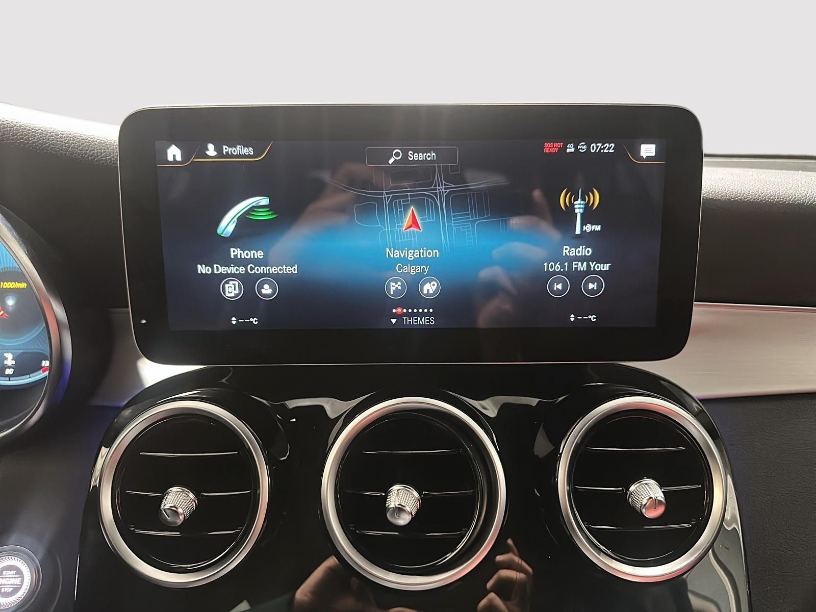 Photo 2022 Mercedes-Benz GLC300 4MATIC SUV #7