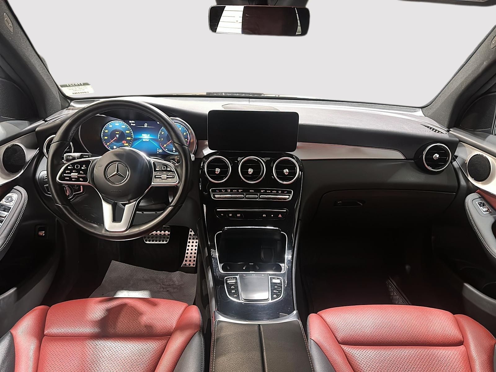Photo 2022 Mercedes-Benz GLC300 4MATIC SUV #5
