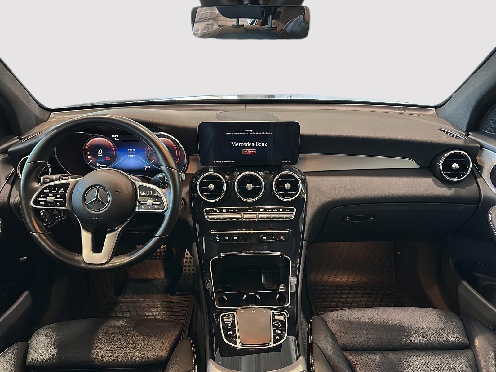 Photo 2022 Mercedes-Benz GLC300 4MATIC SUV #5