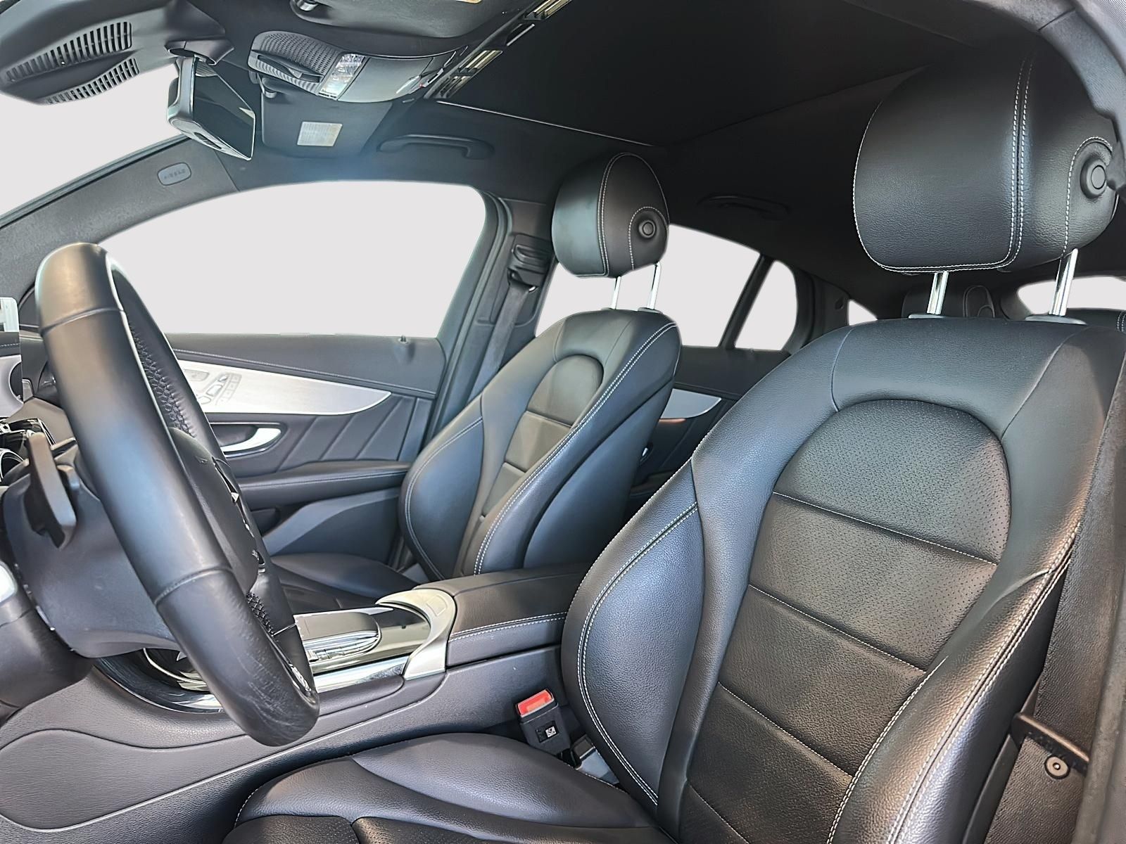 Photo 2023 Mercedes-Benz GLC300 4MATIC Coupe #3